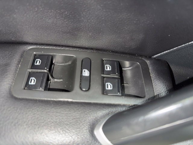 Used 2020 Volkswagen Passat 2.0T R-Line FWD image 13