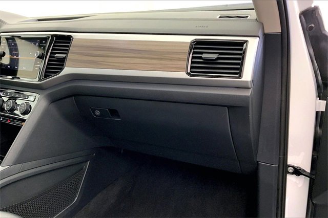 Certified 2023 Volkswagen Atlas SEL image 16