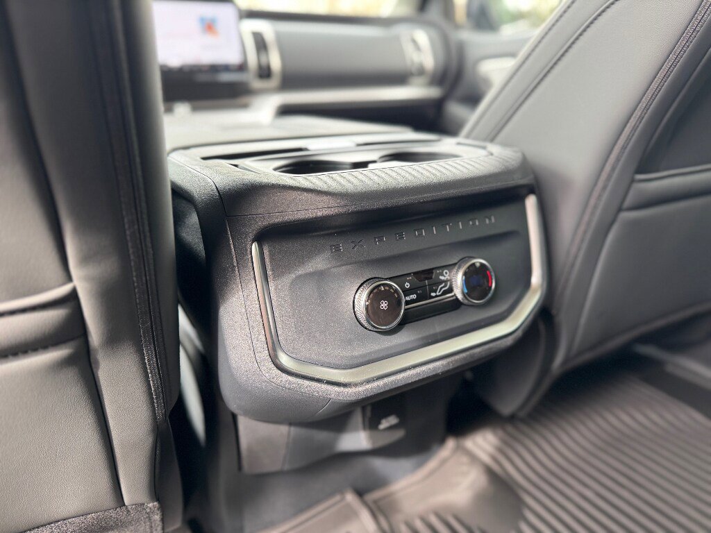 New 2026 Ford Expedition Max Active image 53