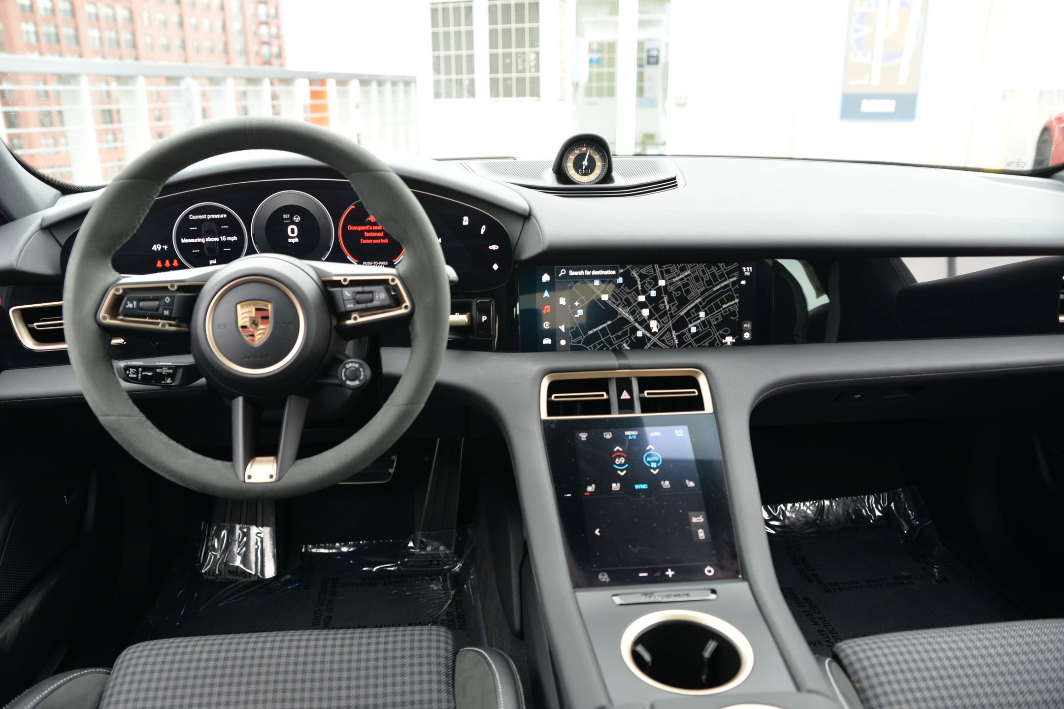 Certified 2025 Porsche Taycan 4S image 23