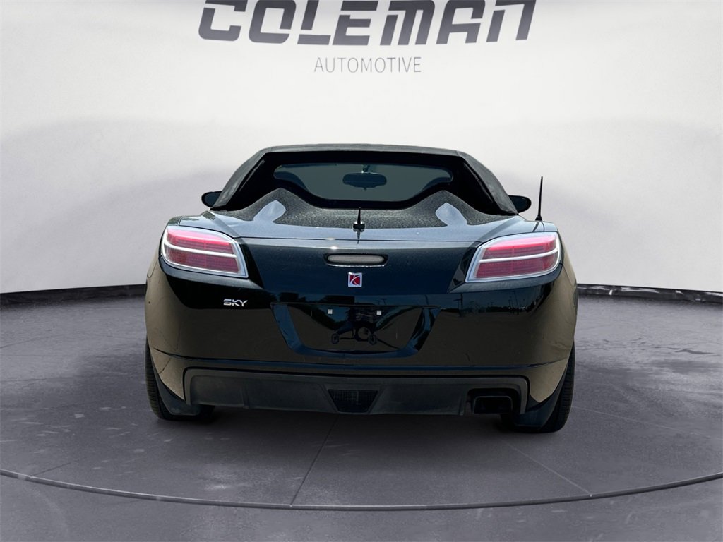 Used 2008 Saturn Sky w/ Weekend Getaway Package image 4