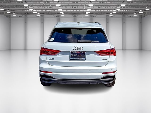 Certified 2024 Audi Q3 2.0T Premium Plus w/ Premium Plus Package image 4
