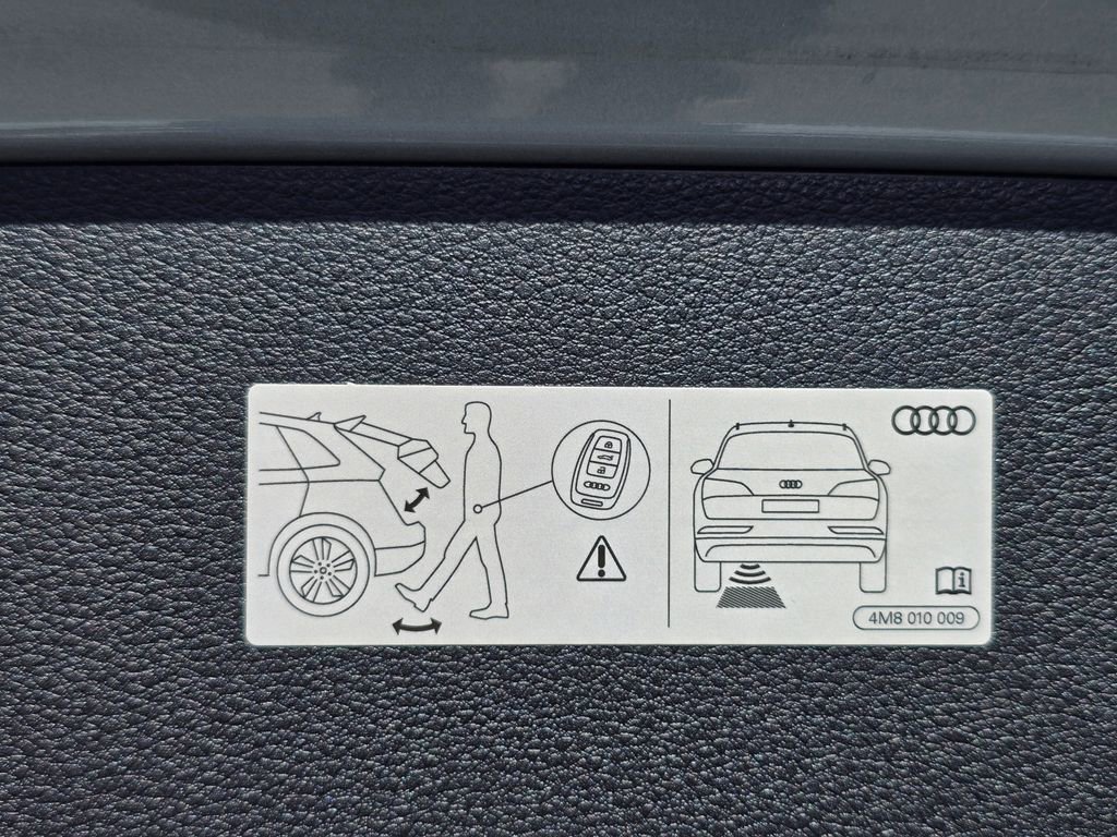 Used 2024 Audi Q8 Premium Plus w/ Premium Plus Package image 18