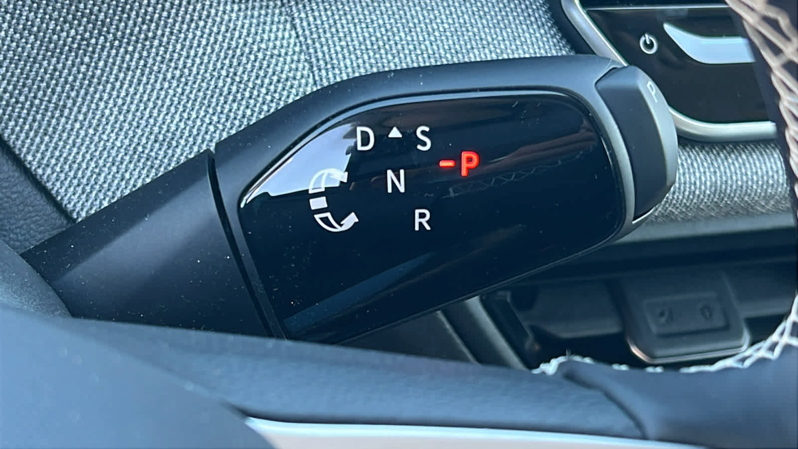 Certified 2026 Volkswagen Tiguan S image 13