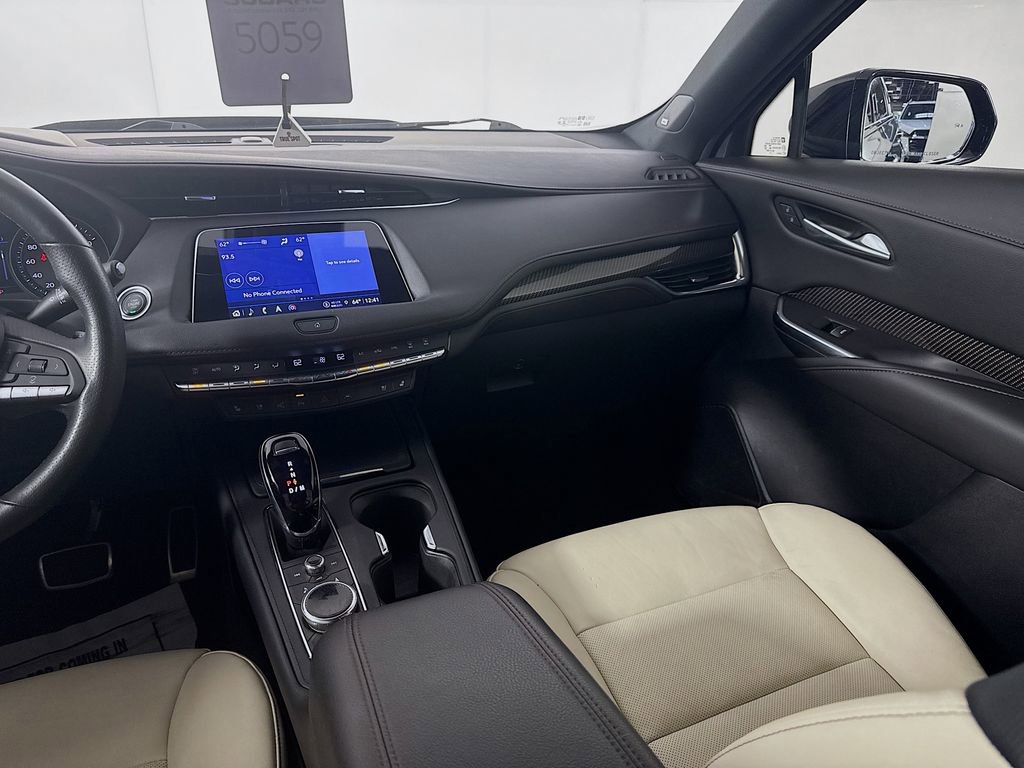 Used 2022 Cadillac XT4 Sport image 29