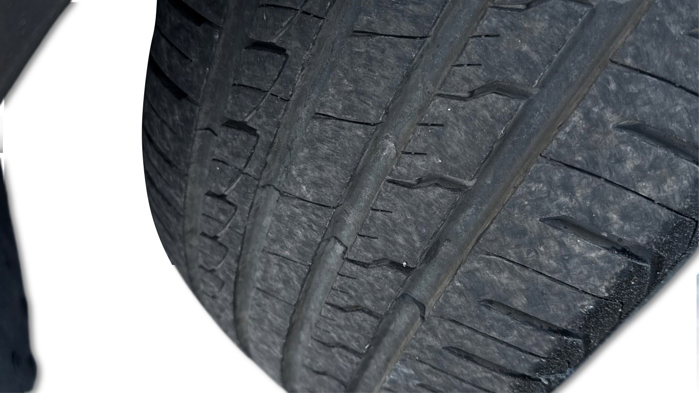 Used 2016 Lincoln MKS w/ Equipment Group 101A FWD image 48