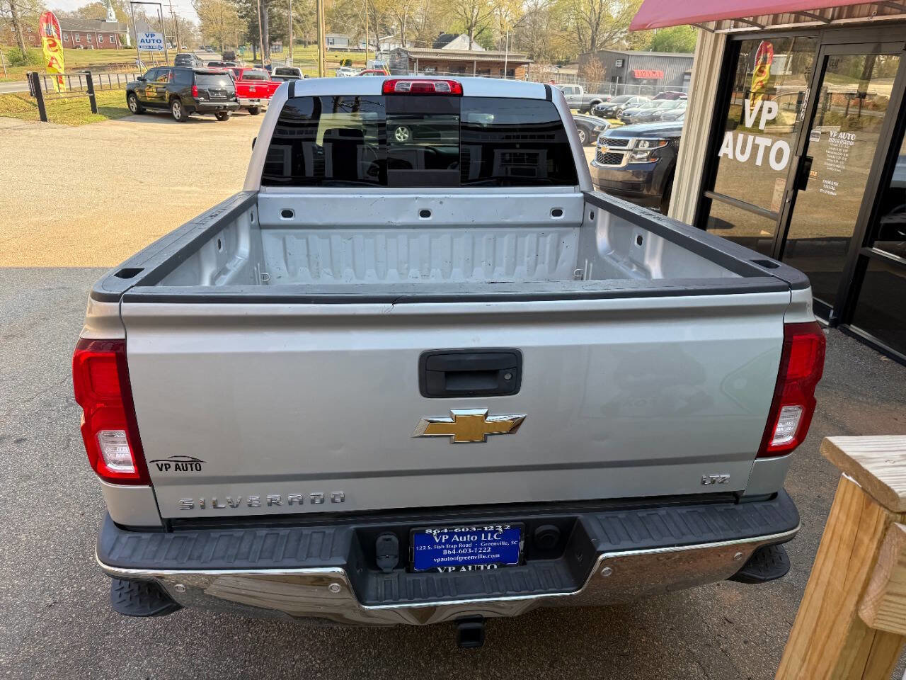Used 2017 Chevrolet Silverado 1500 LTZ w/ Texas Edition RWD image 6