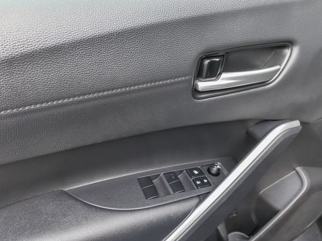 Used 2023 Toyota Corolla Cross XLE w/ Convenience Package FWD image 14