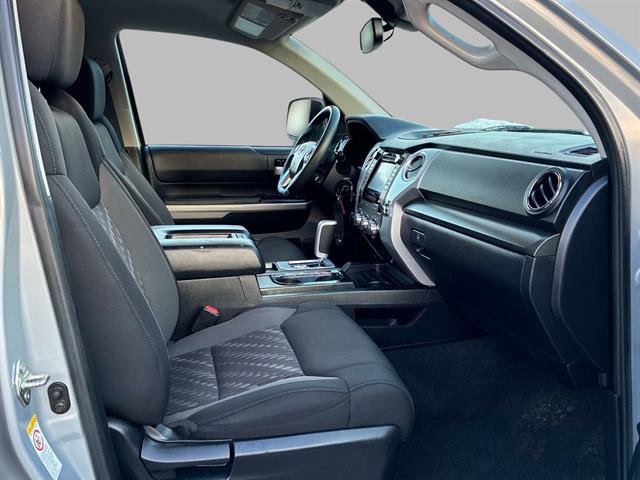 Used 2018 Toyota Tundra SR5 w/ TRD Off Road Package image 9