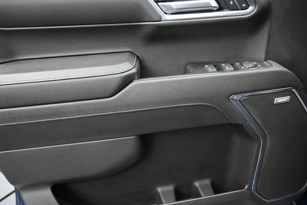 Used 2023 Chevrolet Silverado 1500 LTZ RWD image 12