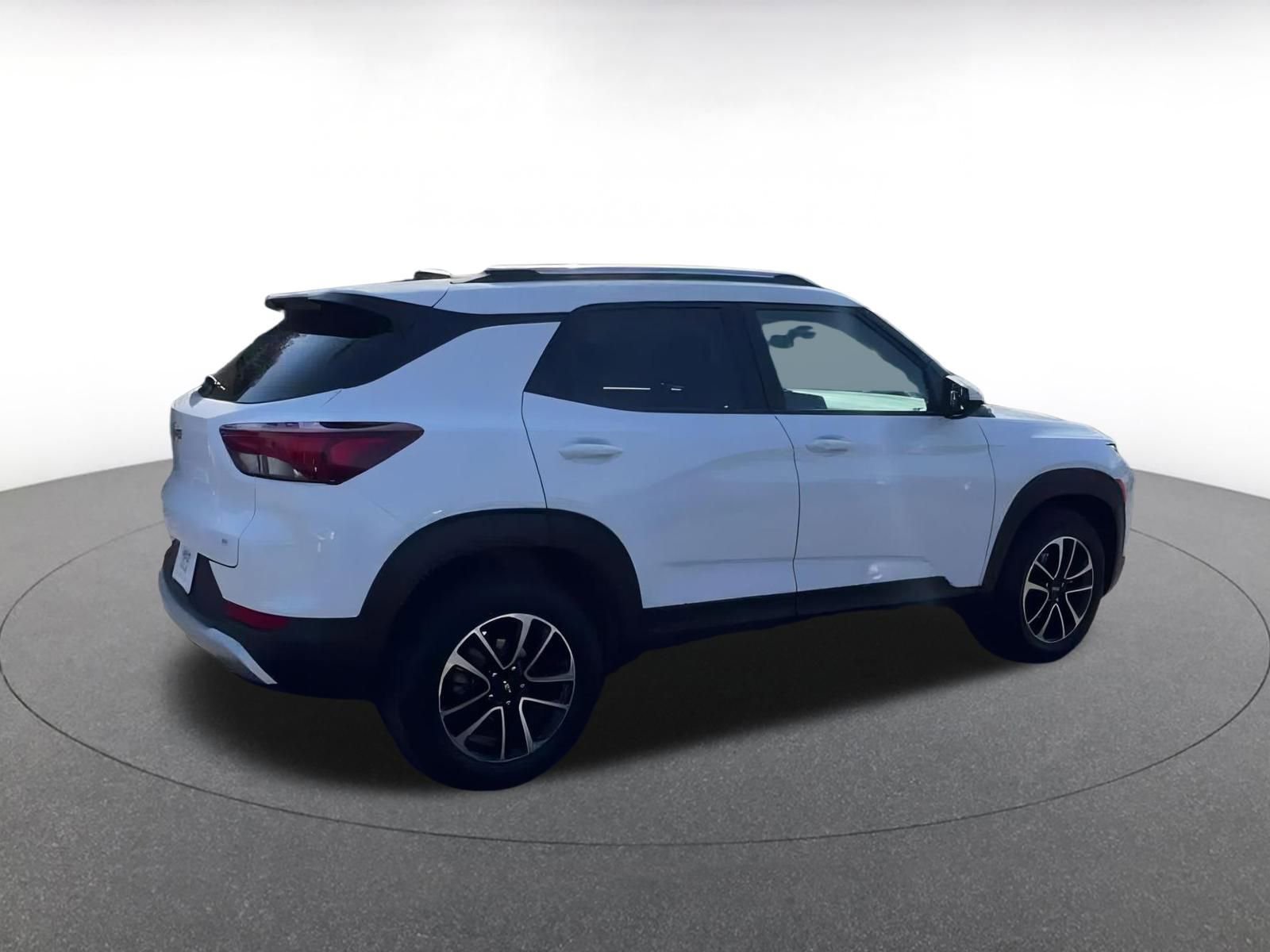 Used 2025 Chevrolet TrailBlazer LT image 15