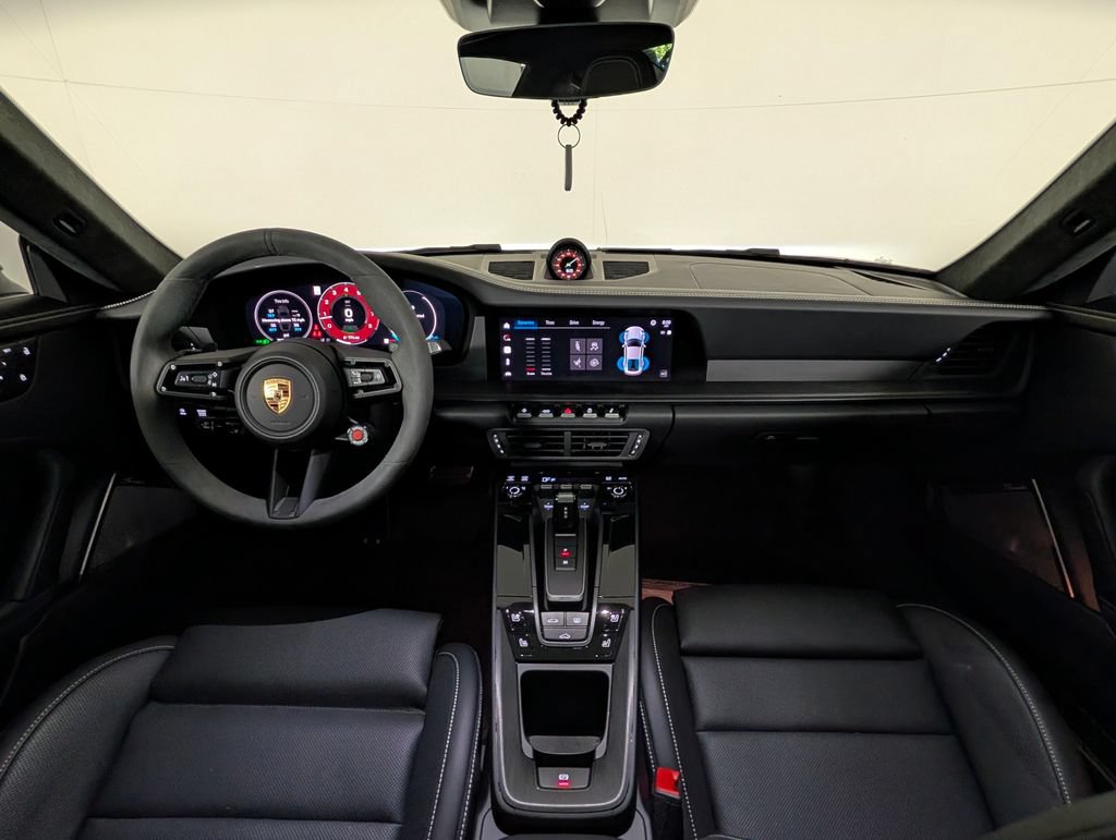 Certified 2026 Porsche 911 Carrera GTS RWD image 18