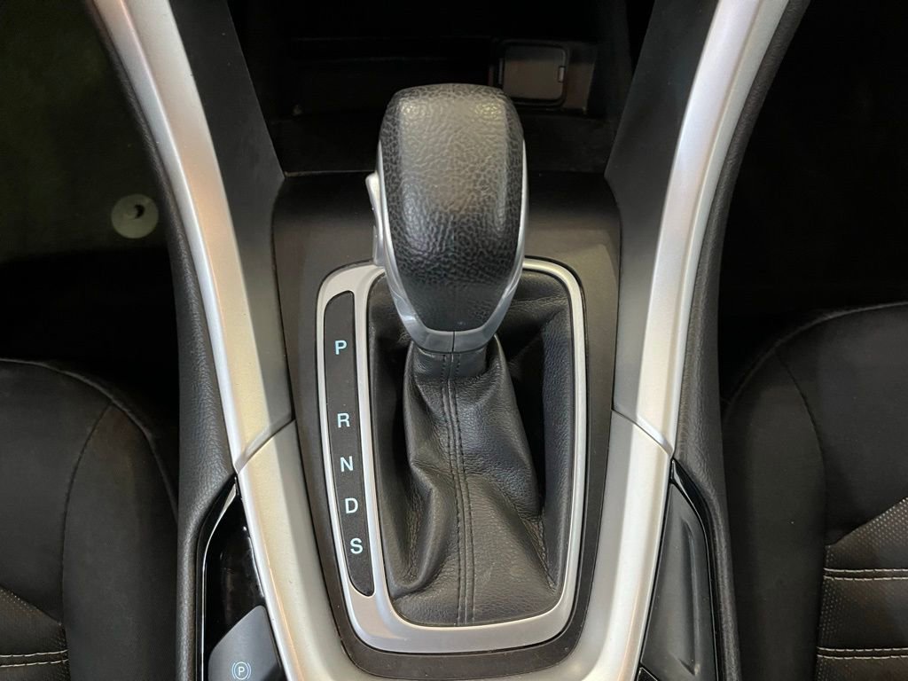 Used 2013 Ford Fusion SE FWD image 14