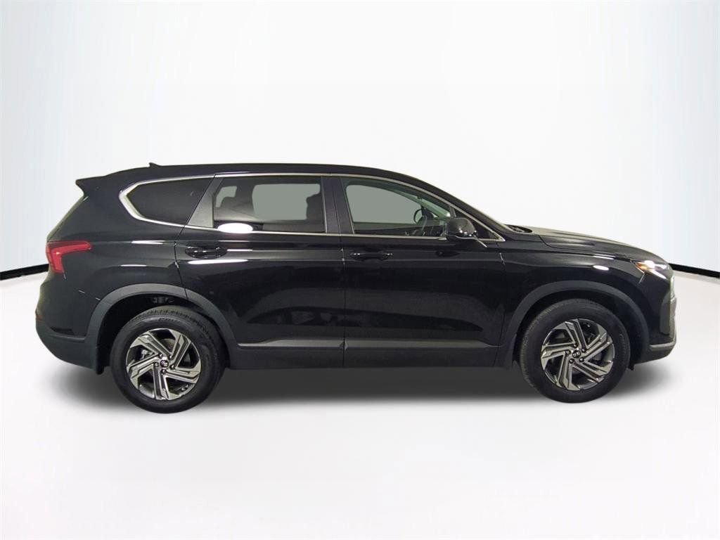 Certified 2023 Hyundai Santa Fe SE FWD image 4