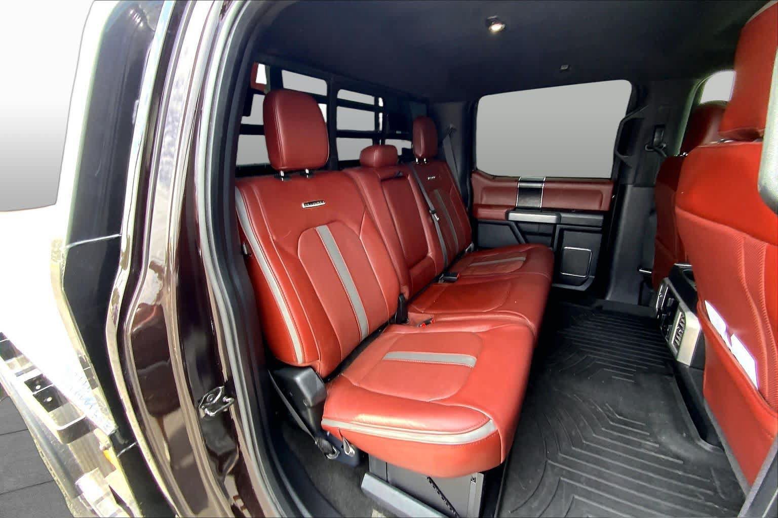 Used 2019 Ford F250 Platinum w/ Snow Plow Prep Package AWD/4WD image 20