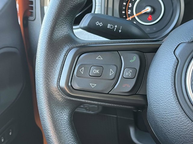Used 2025 Jeep Wrangler Sport AWD/4WD image 24