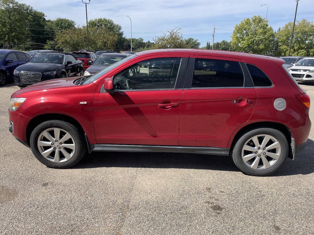 Used 2013 Mitsubishi Outlander Sport SE AWD/4WD image 5