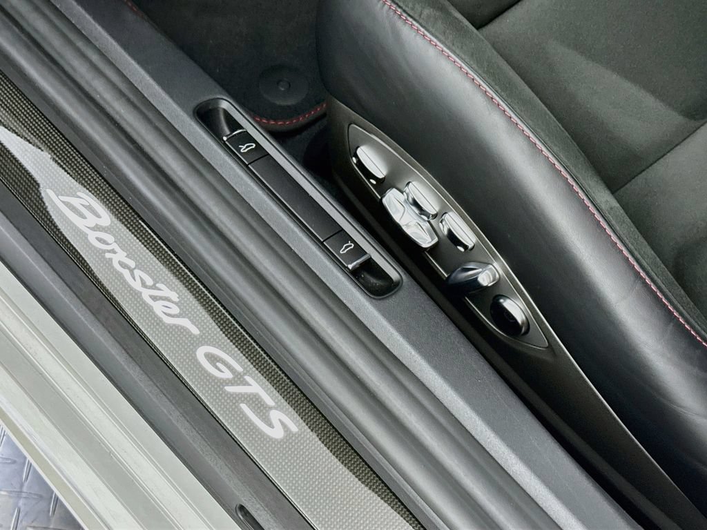 Certified 2025 Porsche 718 Boxster GTS RWD image 25