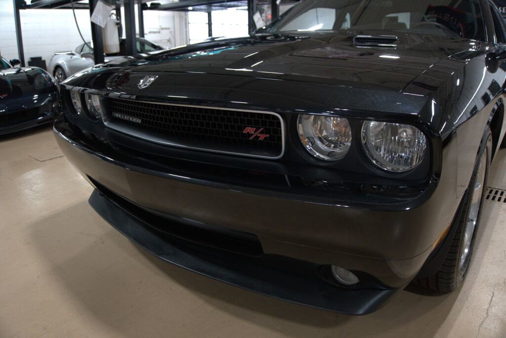 Used 2009 Dodge Challenger R/T image 9