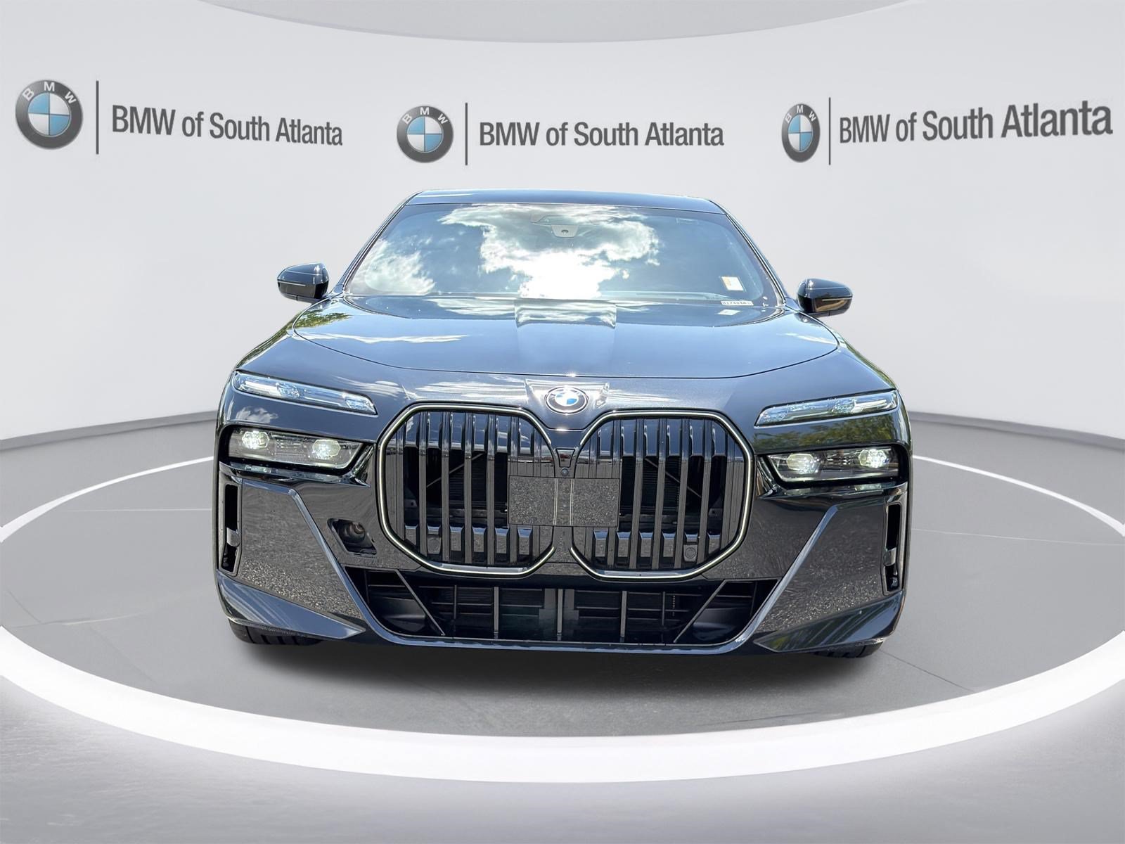 Certified 2026 BMW 760i xDrive AWD/4WD image 29