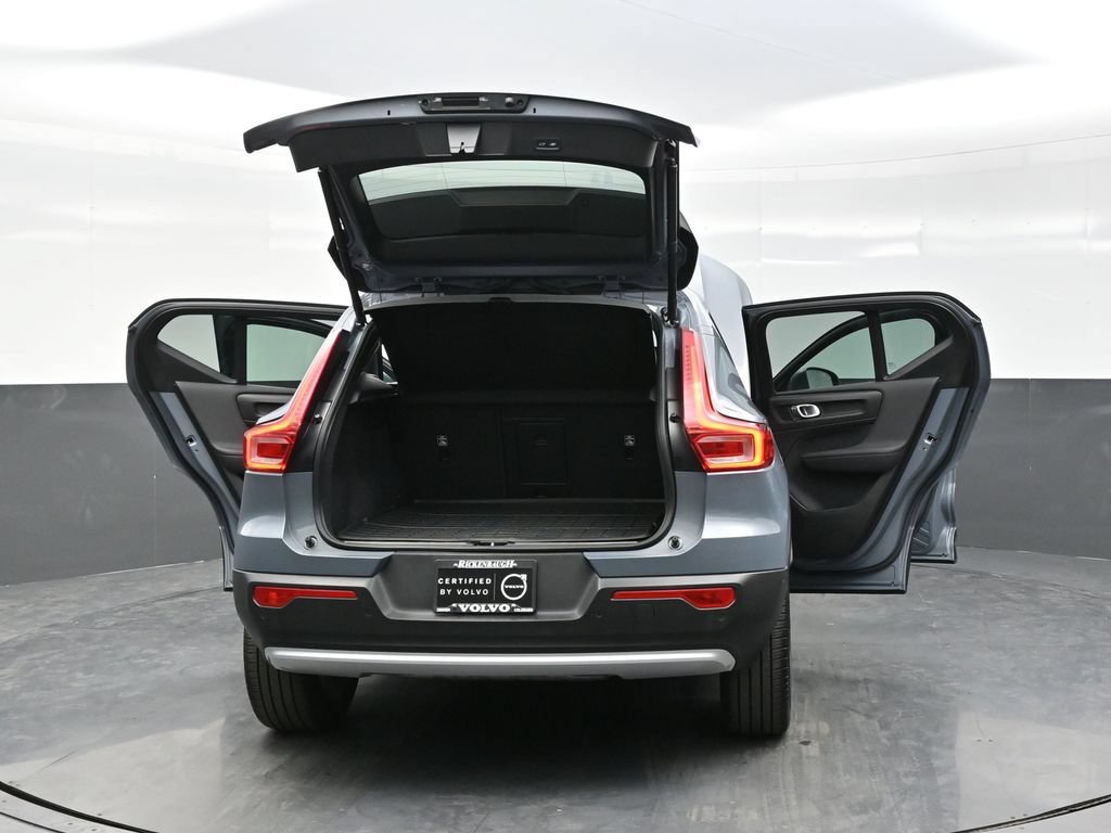 Used 2023 Volvo XC40 B5 Ultimate w/ Protection Package Premier AWD/4WD image 43