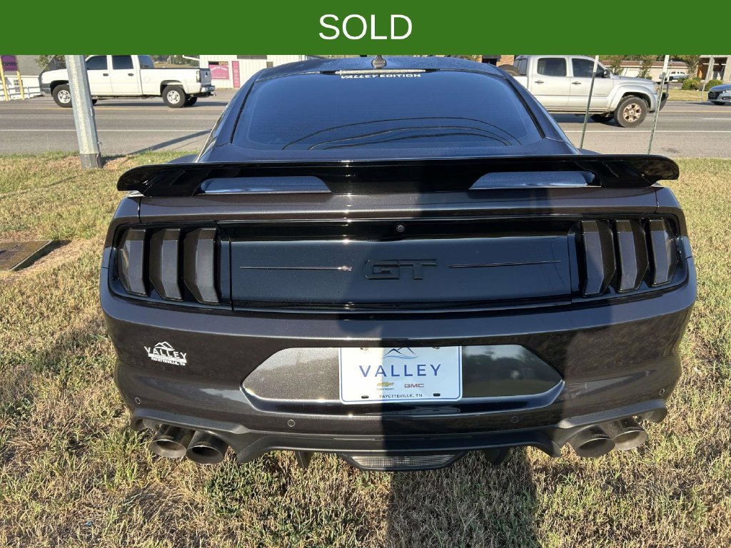 Used 2022 Ford Mustang GT Premium w/ Equipment Group 401A RWD image 5