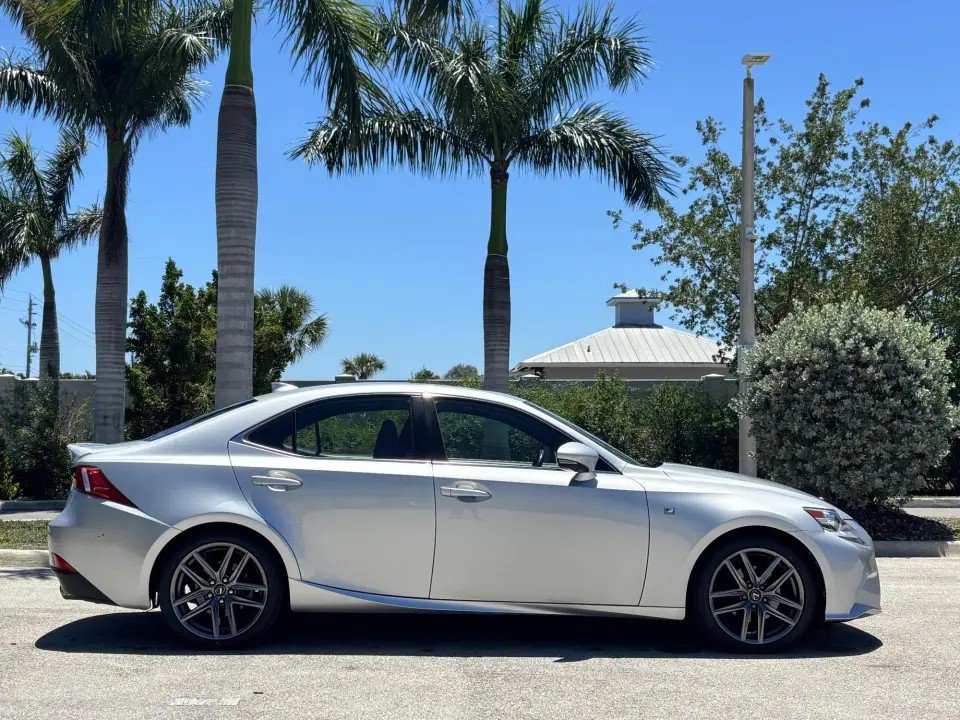 Used 2015 Lexus IS 250 w/ F-Sport Package RWD image 5