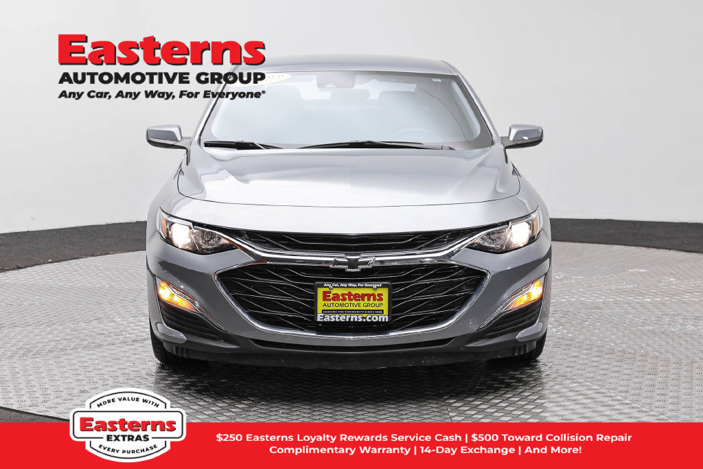 Used 2024 Chevrolet Malibu RS FWD image 3