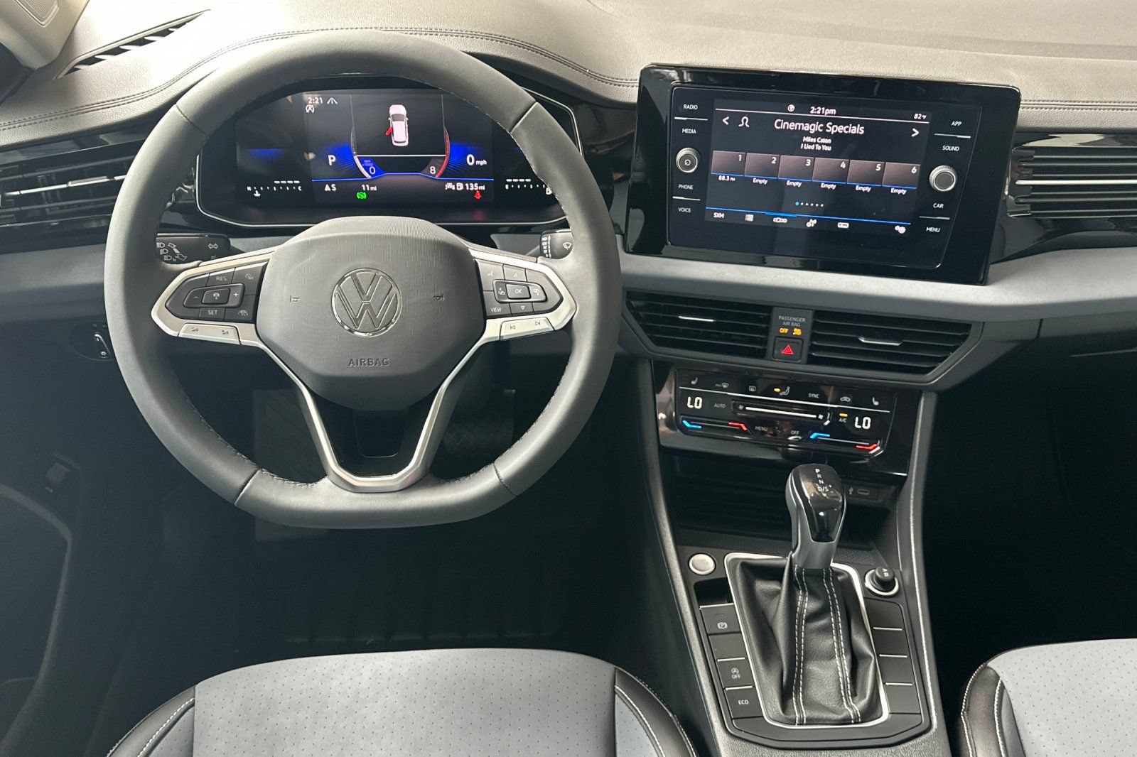 New 2026 Volkswagen Jetta SE FWD image 12