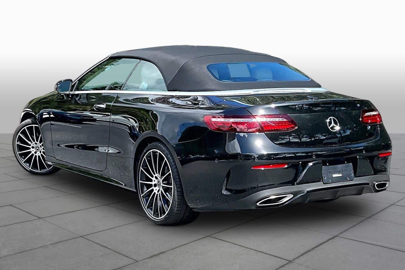 Used 2023 Mercedes-Benz E 450 4MATIC Cabriolet image 10