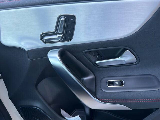 Certified 2026 Mercedes-Benz CLA 250 image 21