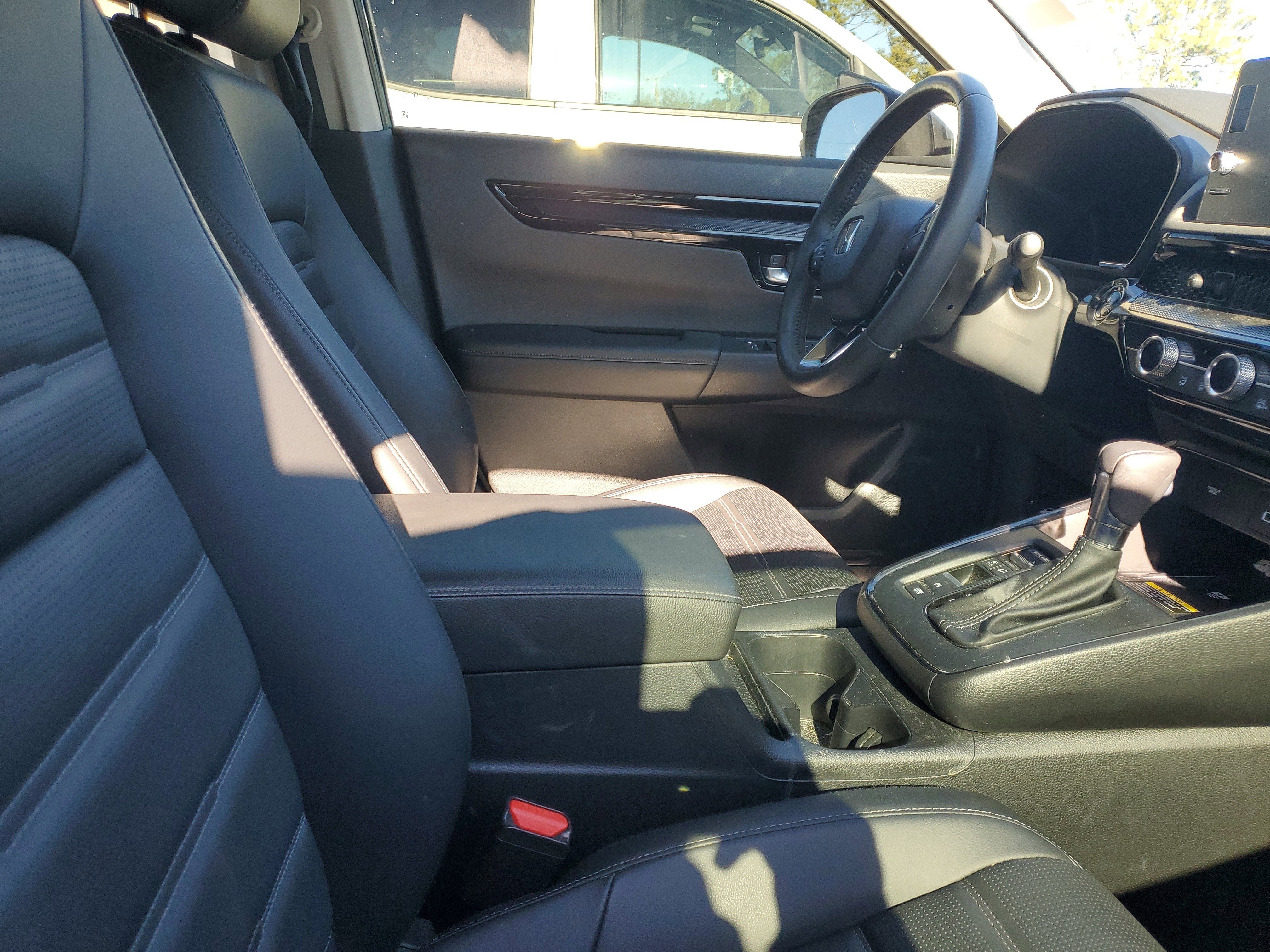 Used 2024 Honda CR-V EX-L image 9