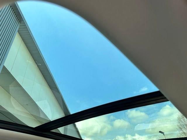 Used 2024 Volvo XC60 B5 Plus image 10