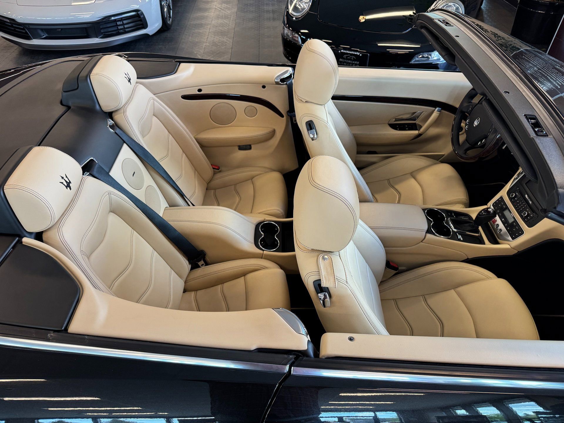 Used 2014 Maserati GranTurismo Convertible image 44