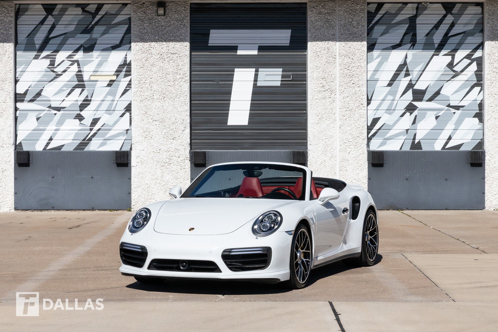 Used 2017 Porsche 911 Turbo S image 6
