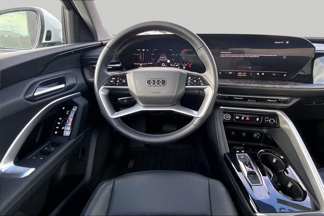 Certified 2025 Audi Q5 Premium w/ Convenience Package AWD/4WD image 5