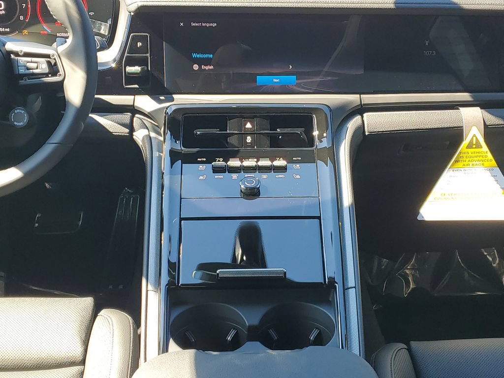 New 2026 Porsche Panamera RWD image 25