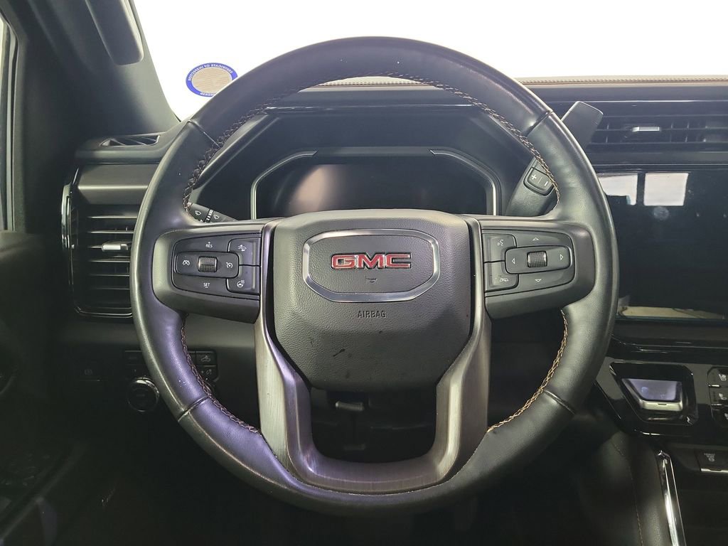 Used 2024 GMC Sierra 2500 AT4 w/ AT4 Premium Plus Package AWD/4WD image 17