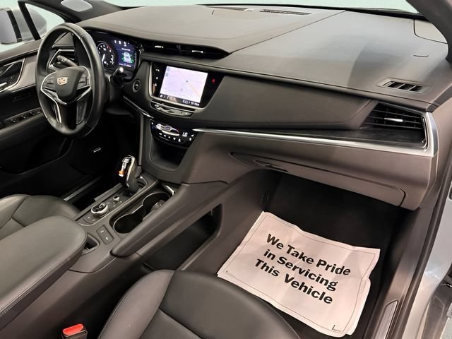 Certified 2023 Cadillac XT5 Premium Luxury w/ Technology Package AWD/4WD image 10