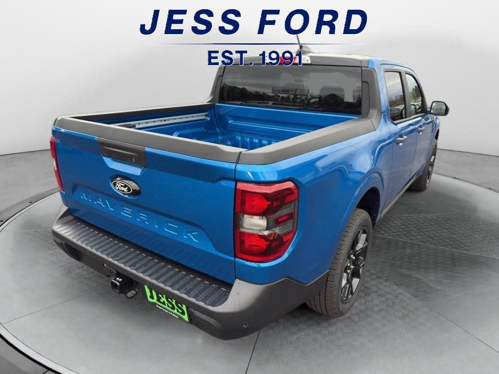 New 2025 Ford Maverick XLT w/ XLT Luxury Package image 3