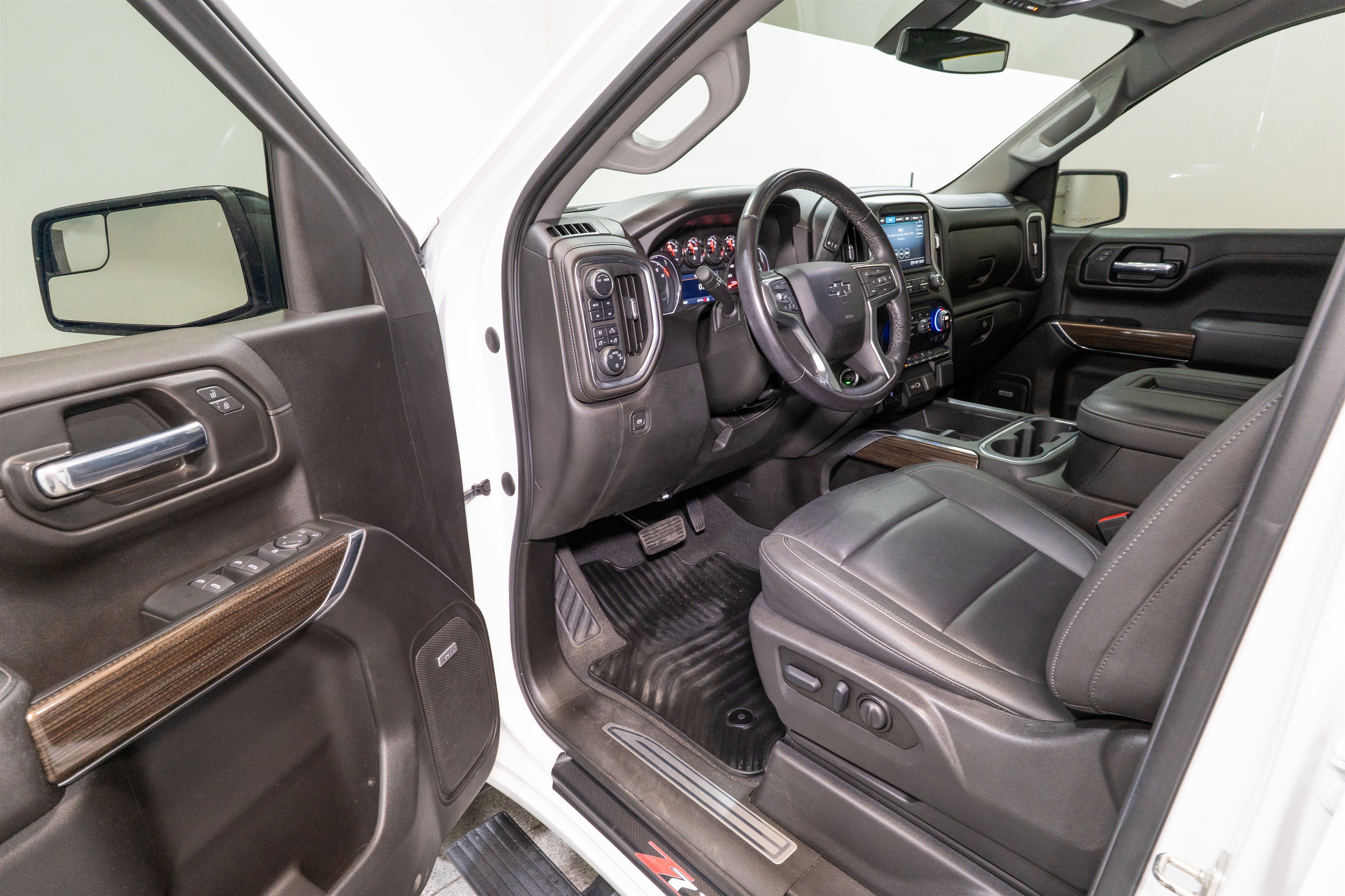 Used 2022 Chevrolet Silverado 1500 RST w/ Convenience Package II image 14