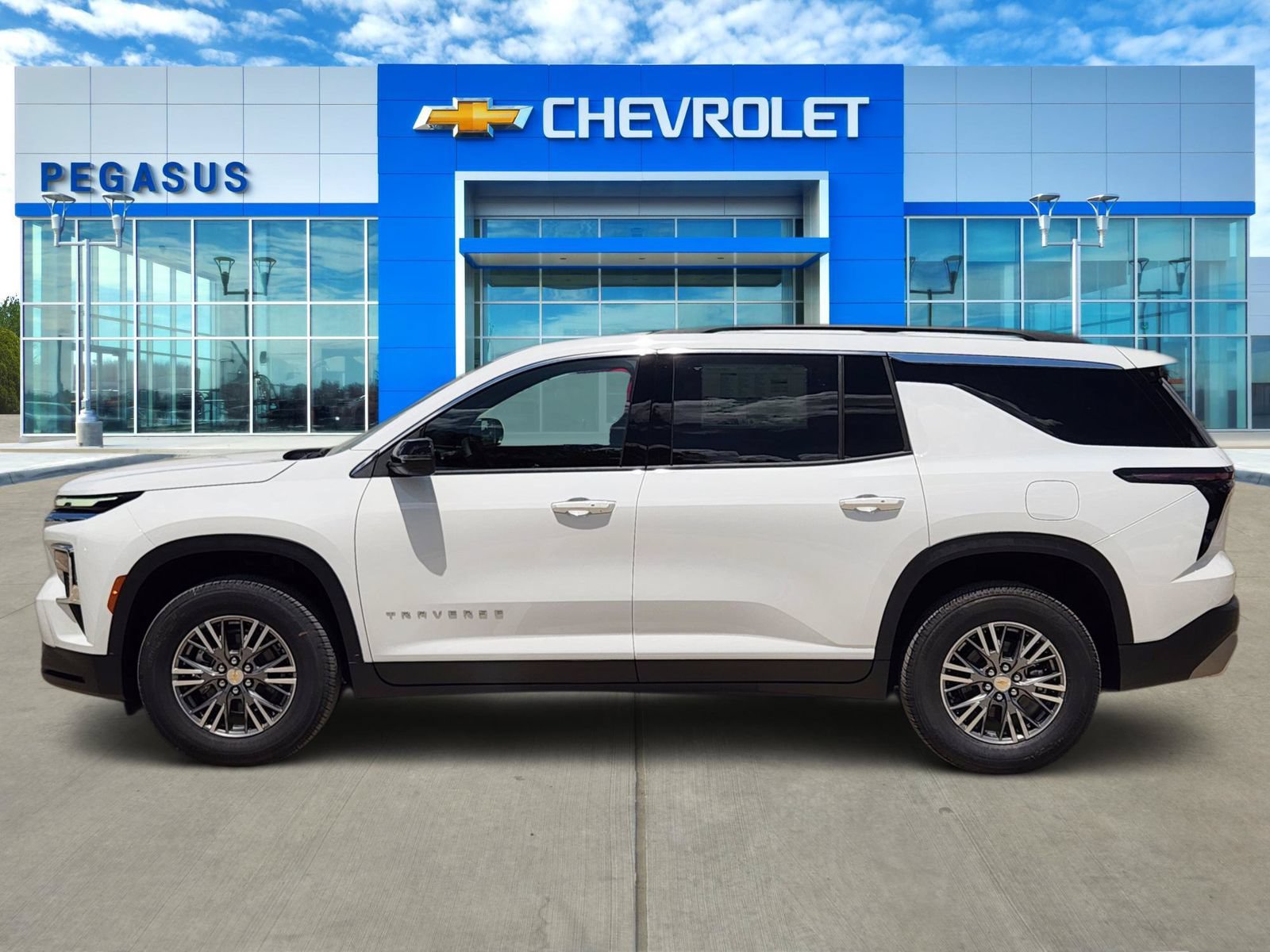 New 2026 Chevrolet Traverse LT FWD video 3