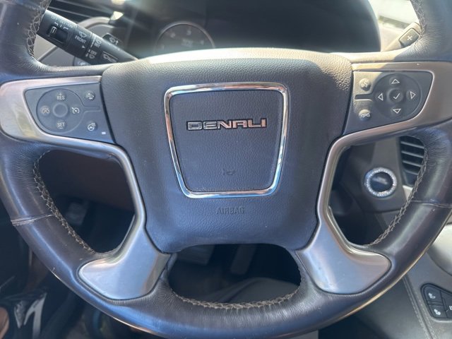 Used 2016 GMC Yukon Denali w/ Open Road Package image 27