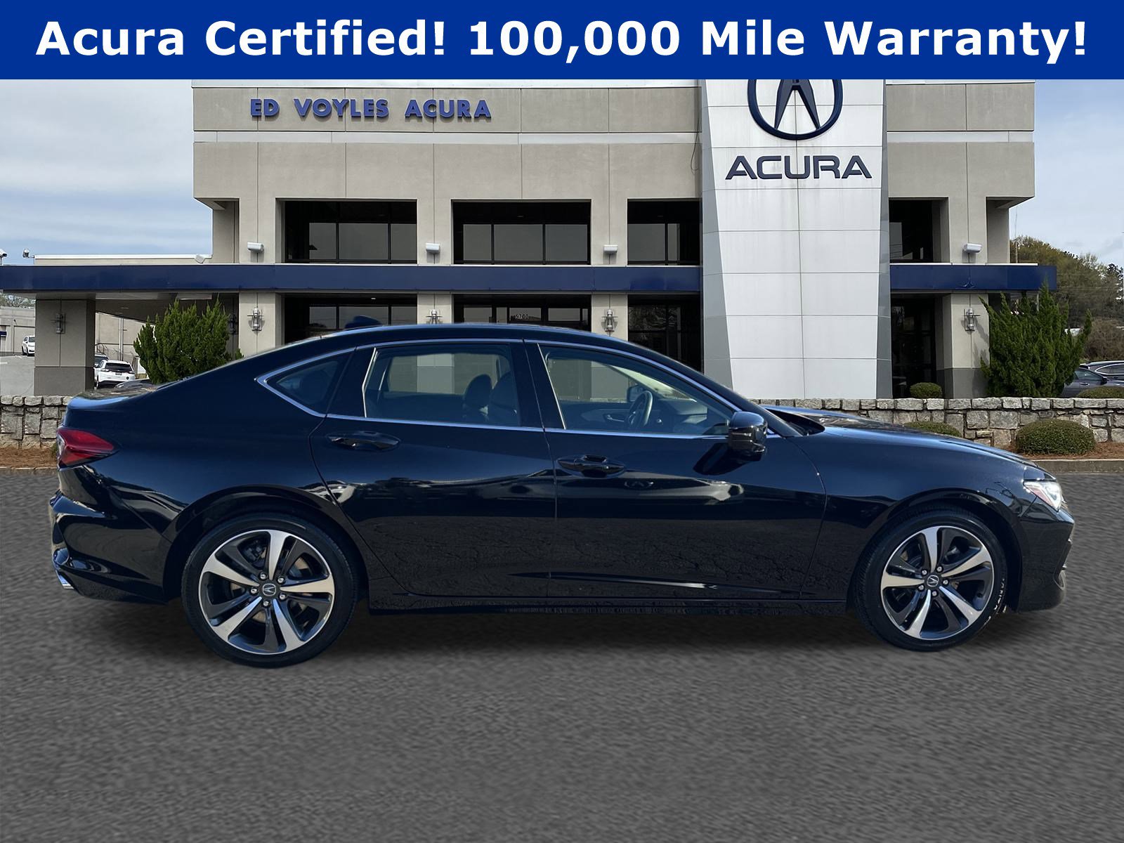 Certified 2025 Acura TLX w/ Technology Package image 4