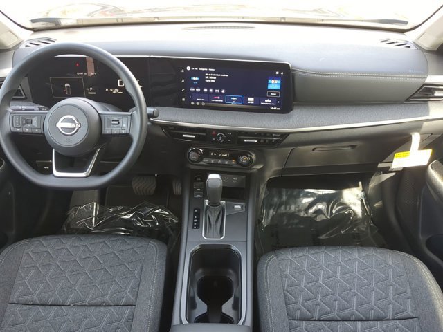 Certified 2026 Nissan Kicks SV image 15