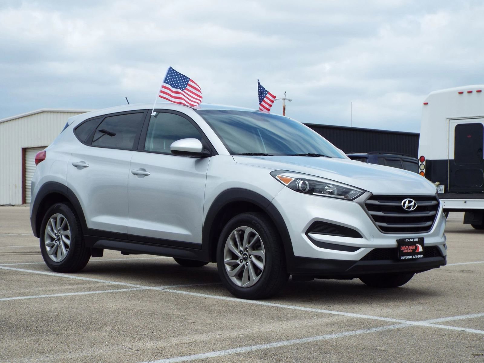 Used 2016 Hyundai Tucson SE image 3