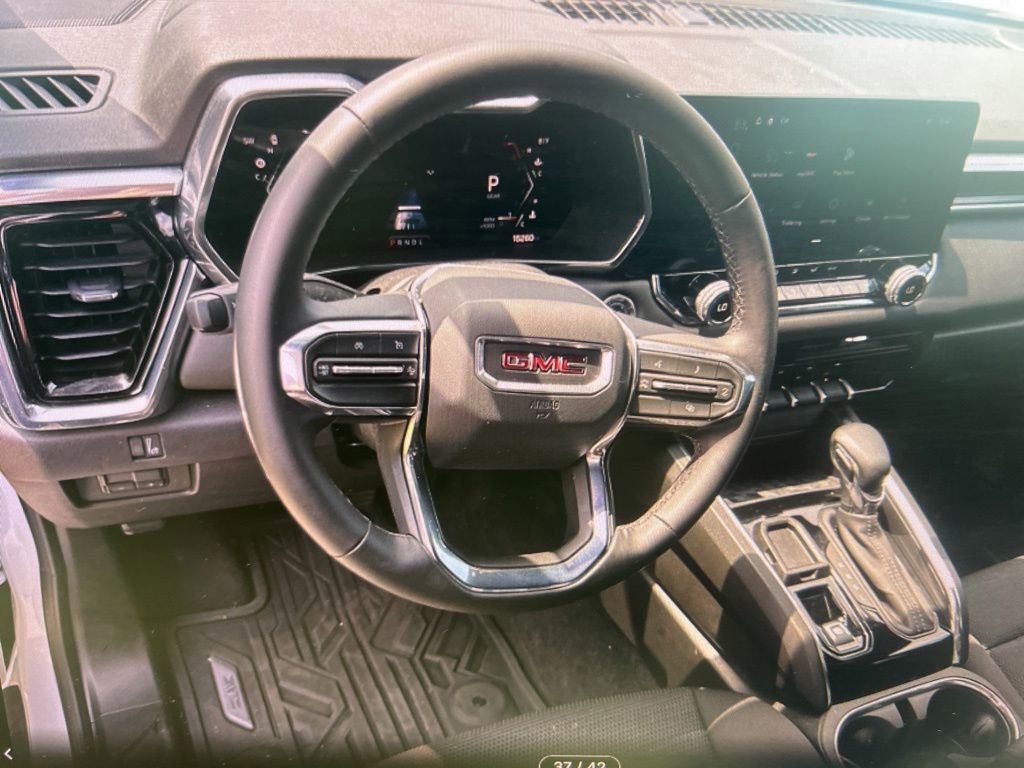 Used 2026 GMC Canyon Elevation w/ Convenience Package RWD image 12