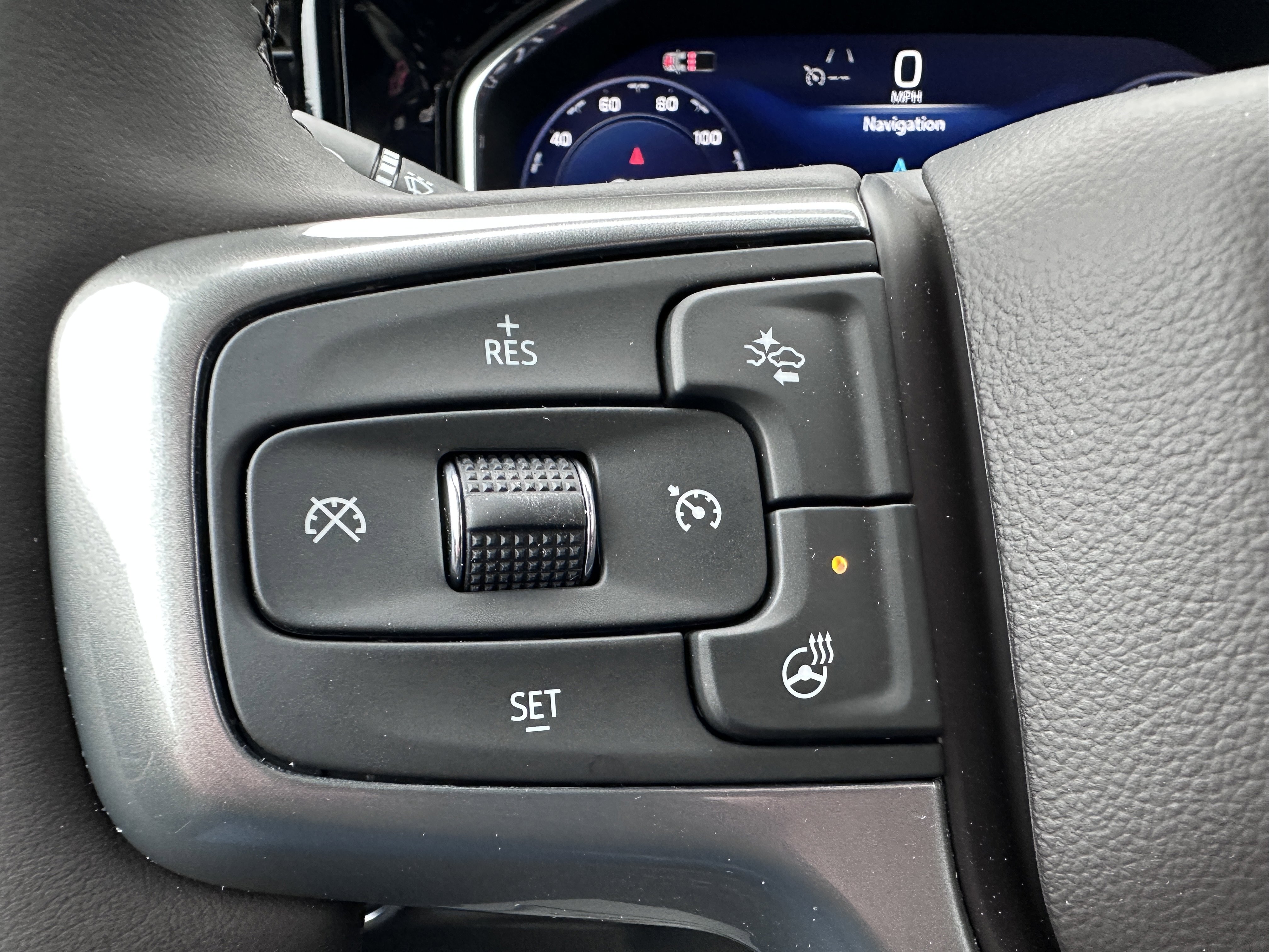 Used 2025 Chevrolet Silverado 1500 LT w/ Leather Package image 18