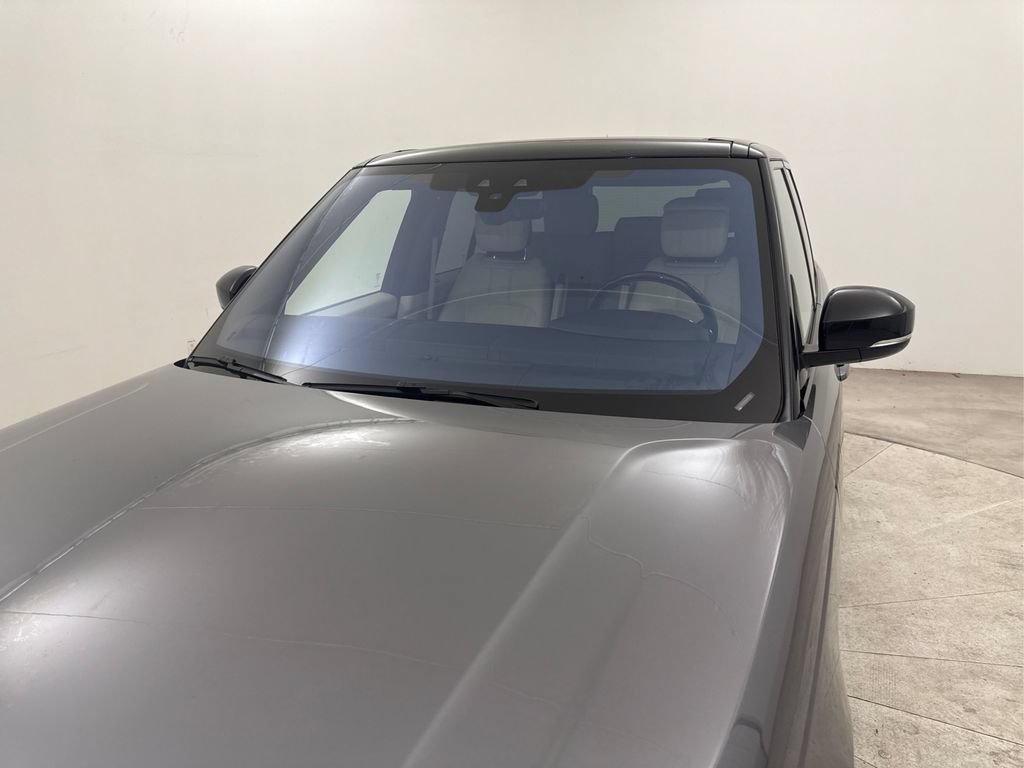 Used 2022 Land Rover Range Rover P525 Westminster Edition AWD/4WD image 17