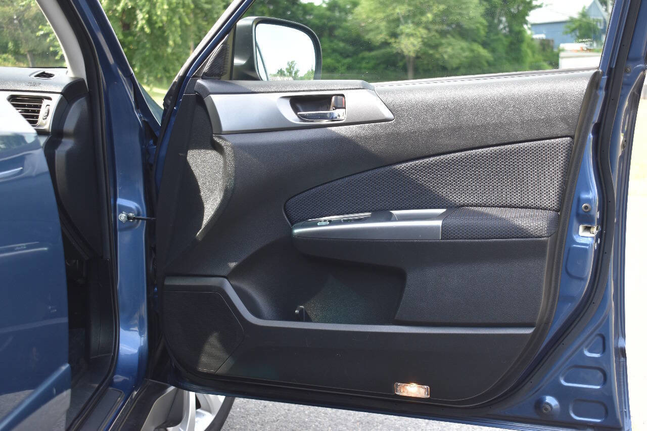 Used 2012 Subaru Forester 2.5X Premium w/ Popular Pkg 3 image 11